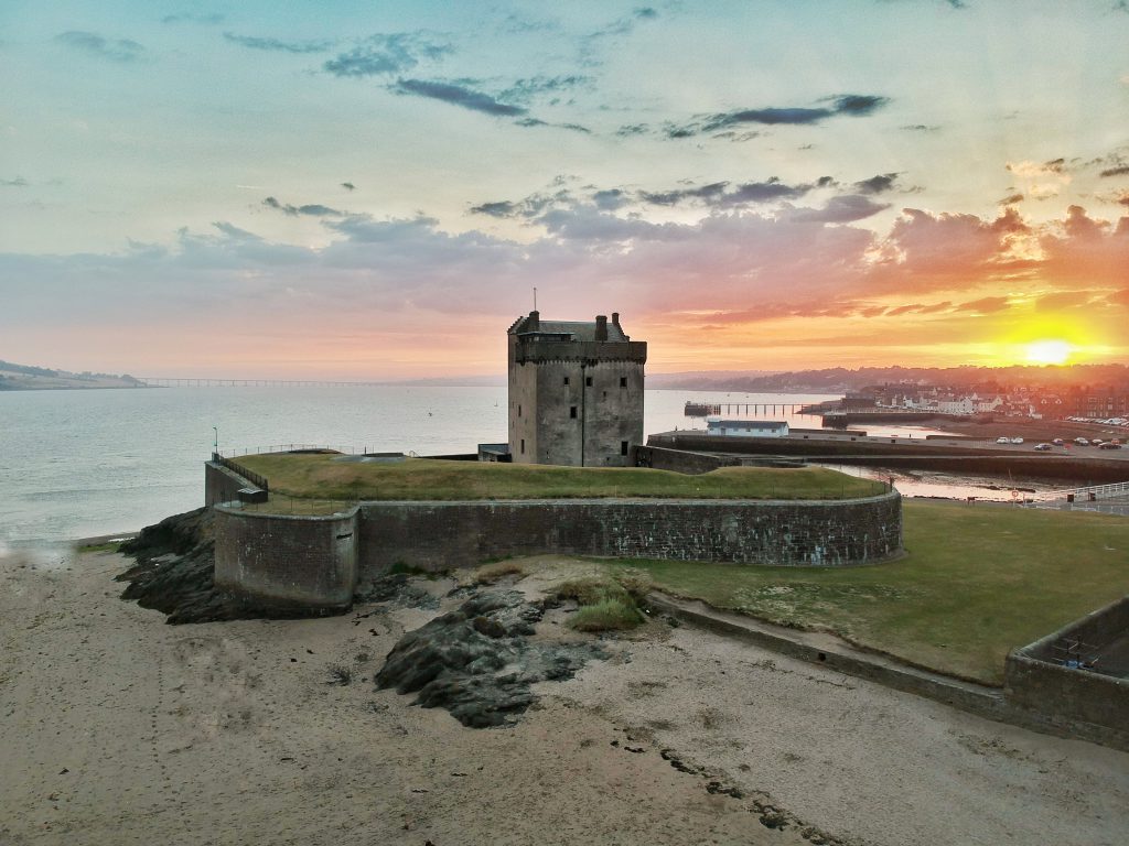 Castillo de Broughty en Escocia